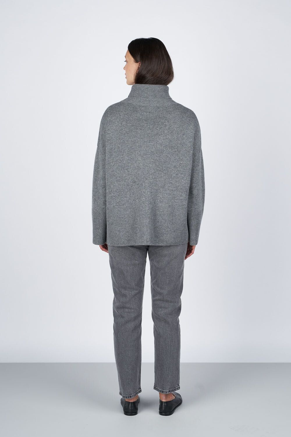 Della Sweater - Stone Grey