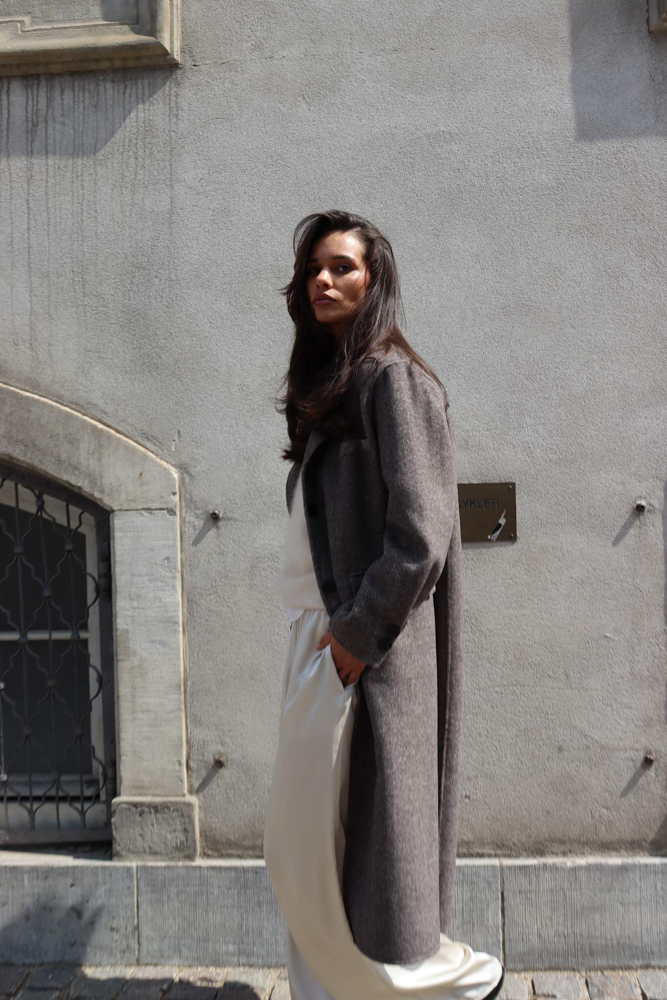 Nabila Coat - Grey/Brown