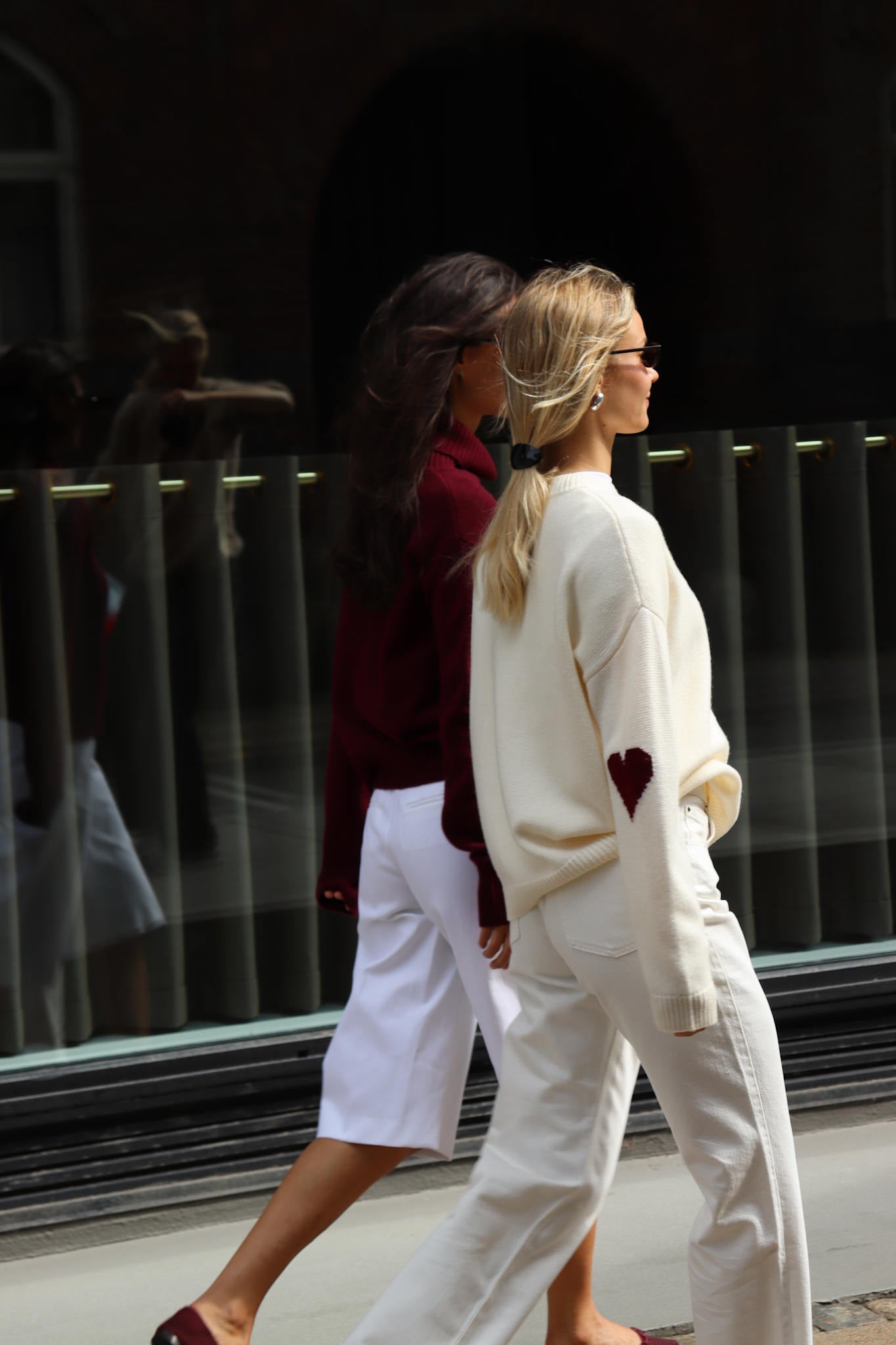 Kaia Sweater - Off White/Bordeaux