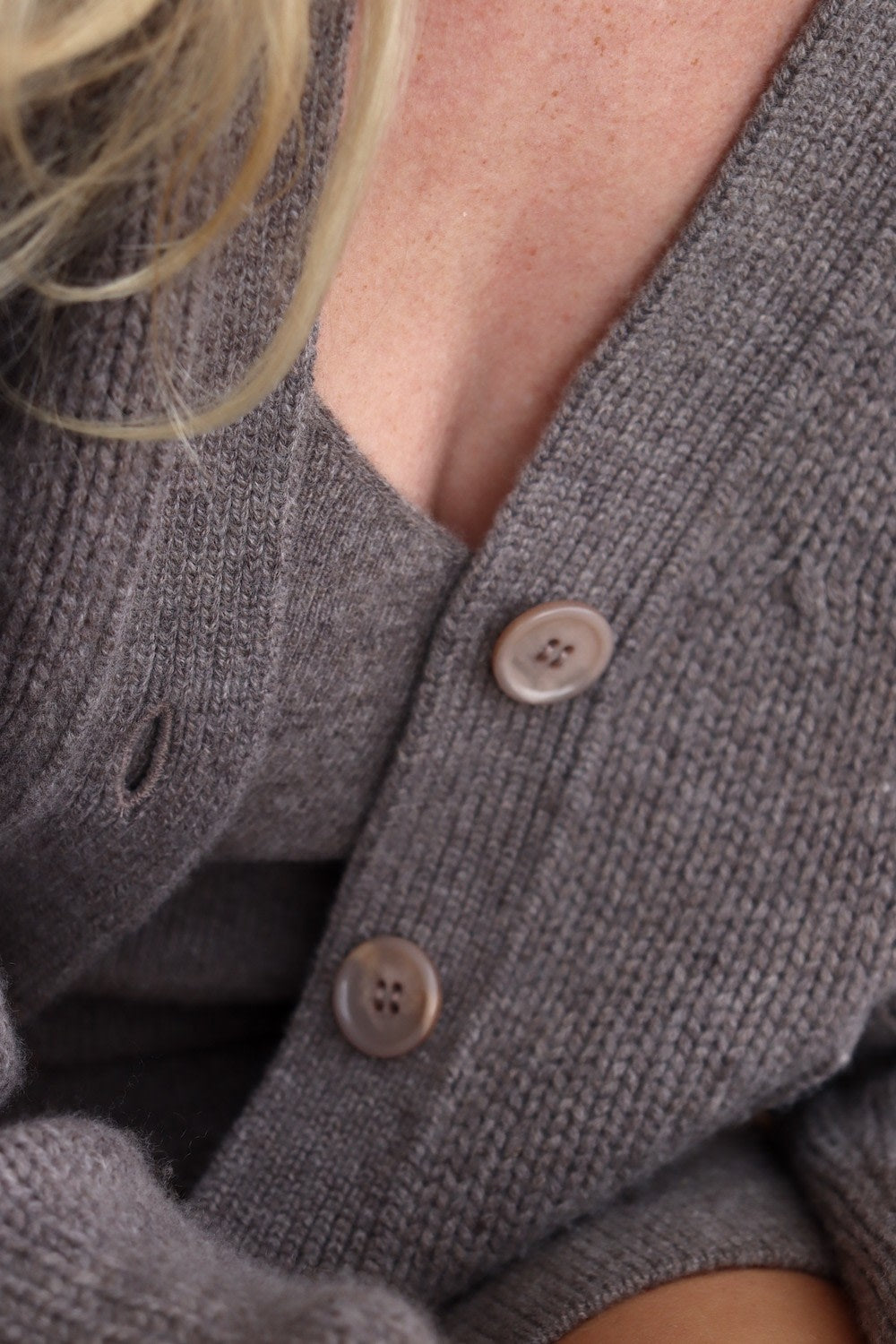 Feodora Cardigan - Brownstone