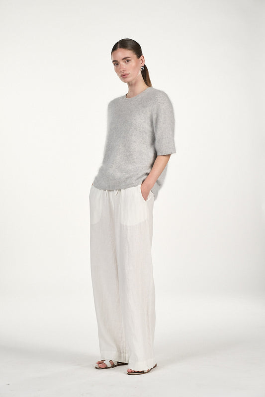 Izzie T-Shirt - Soft Grey