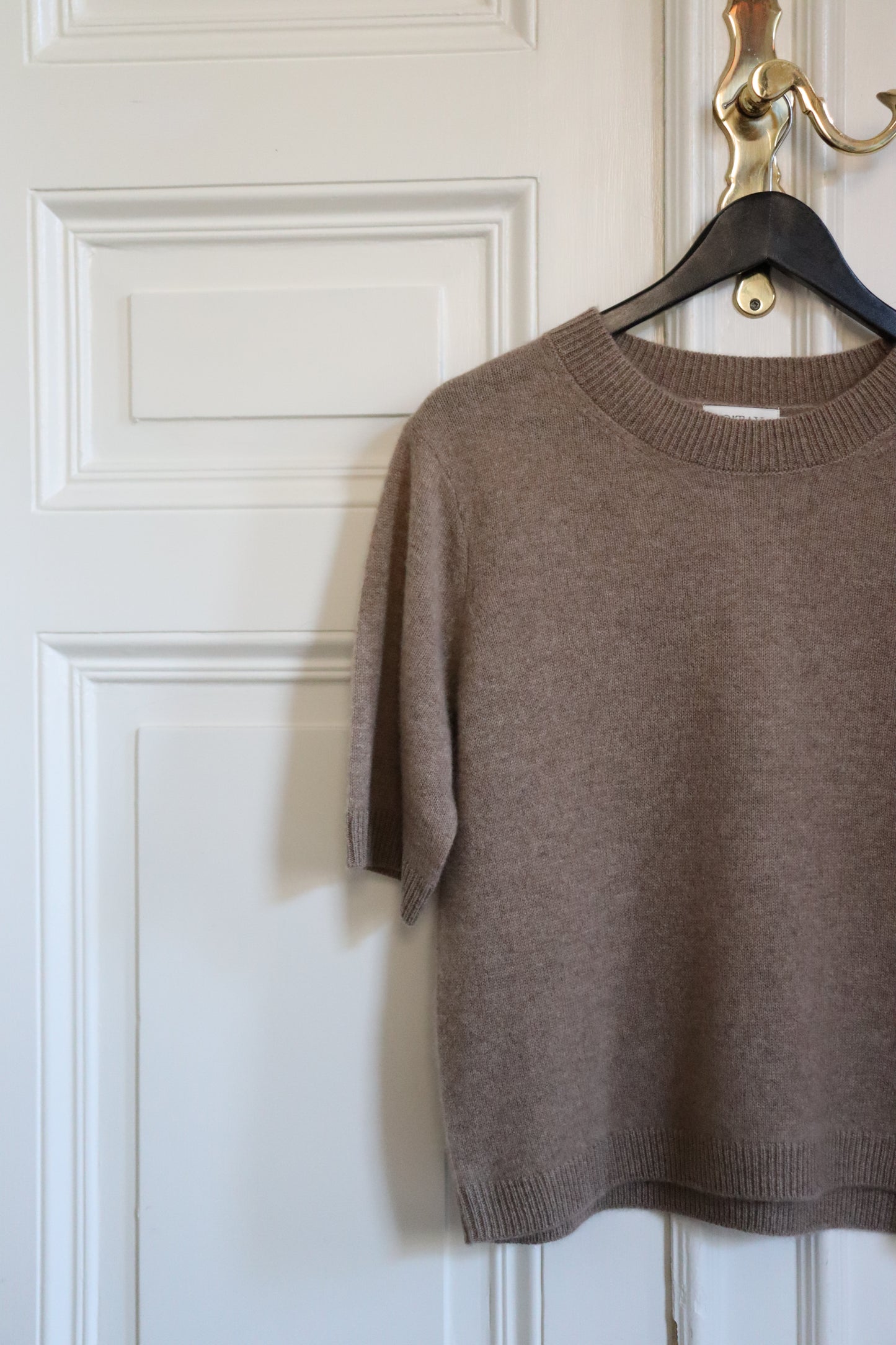 Laura T-Shirt - Walnut