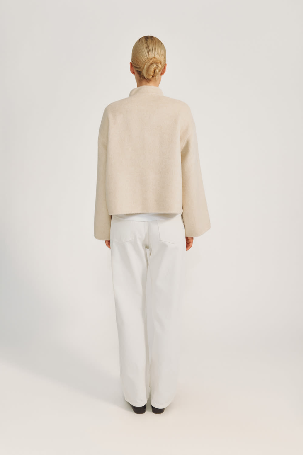 Lily Coat - Porcelain