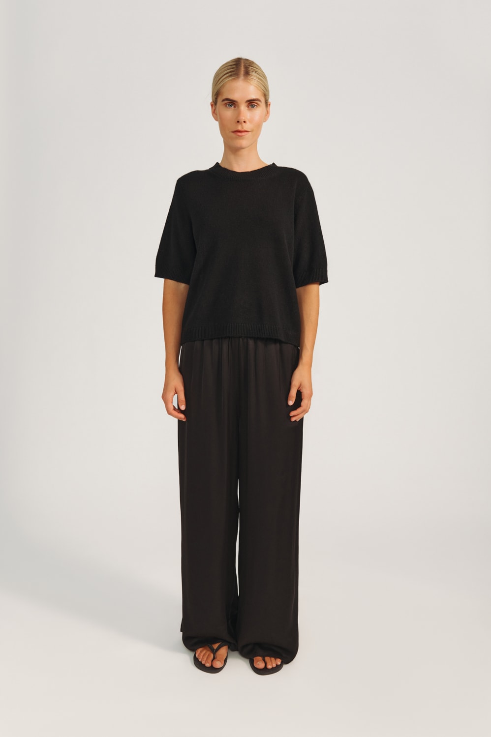 Laura T-Shirt - Black
