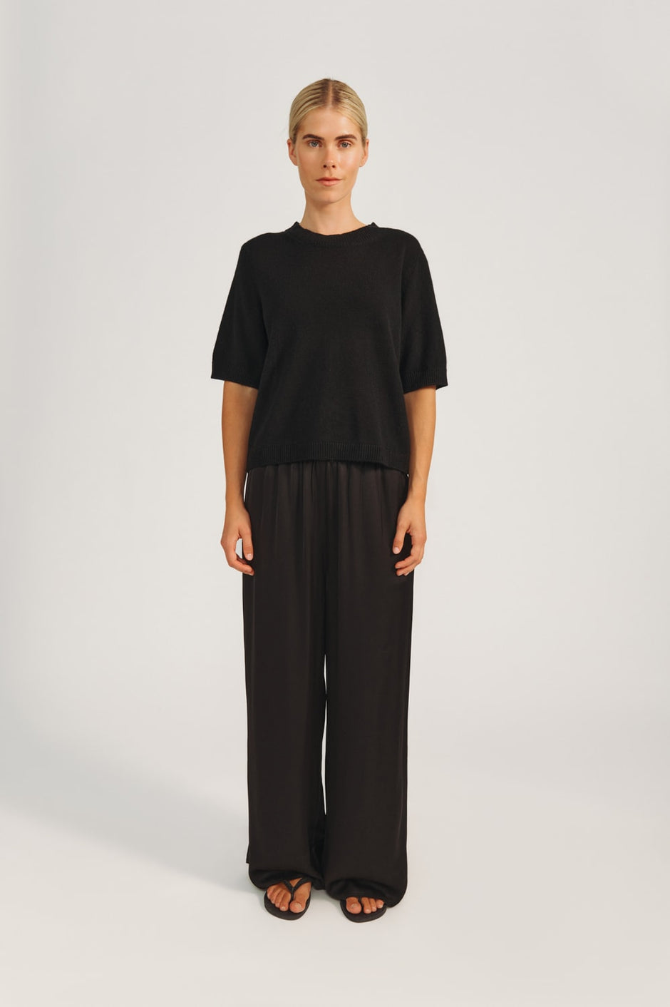 Laura T-Shirt - Black