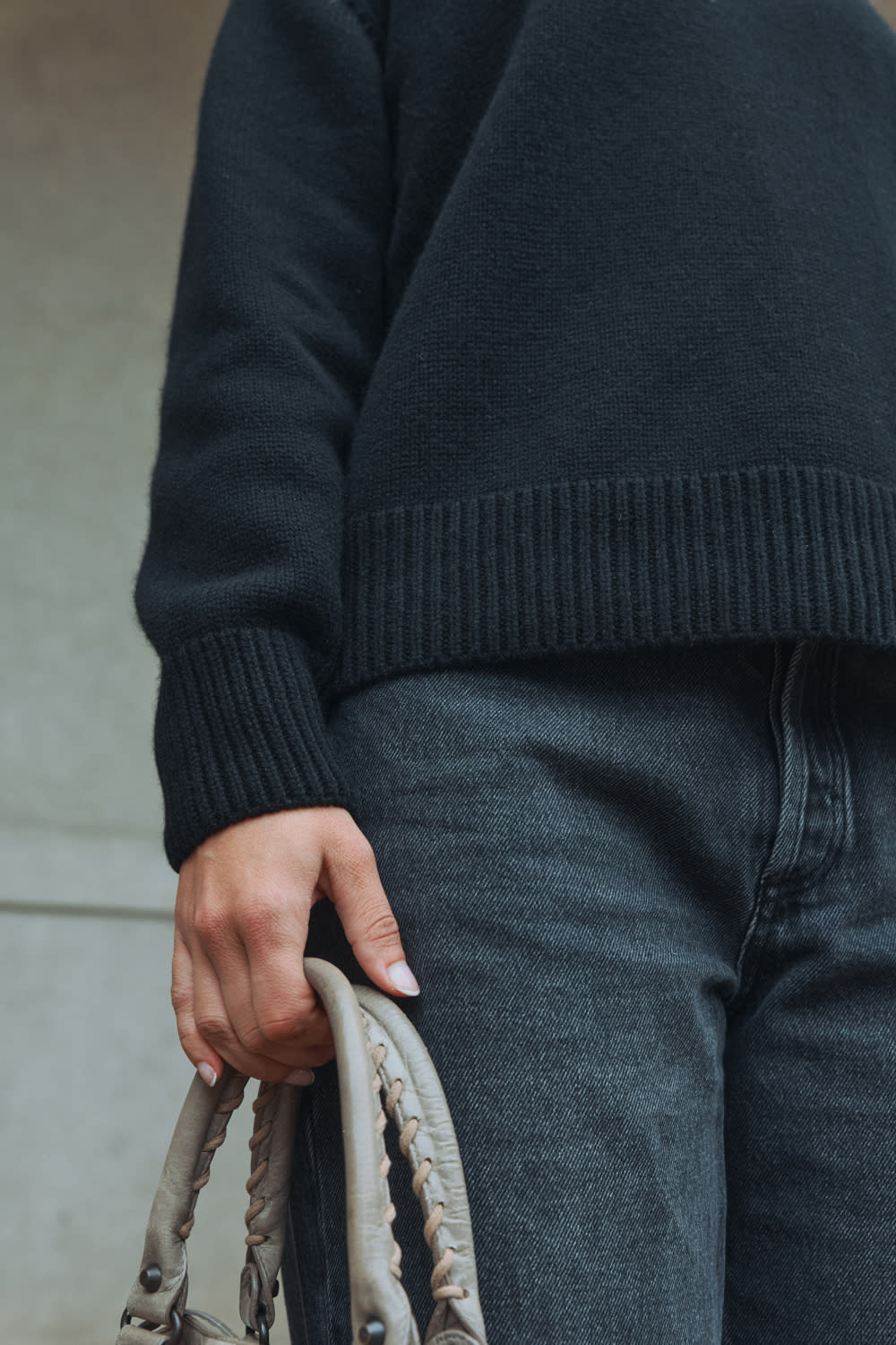 Olja Sweater - Black