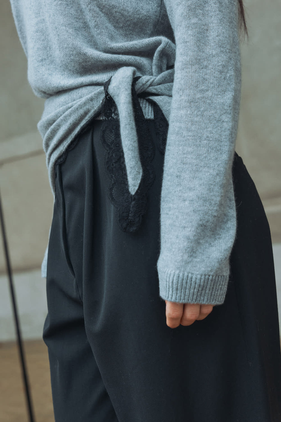 Tolla Scarf - Grey/Black