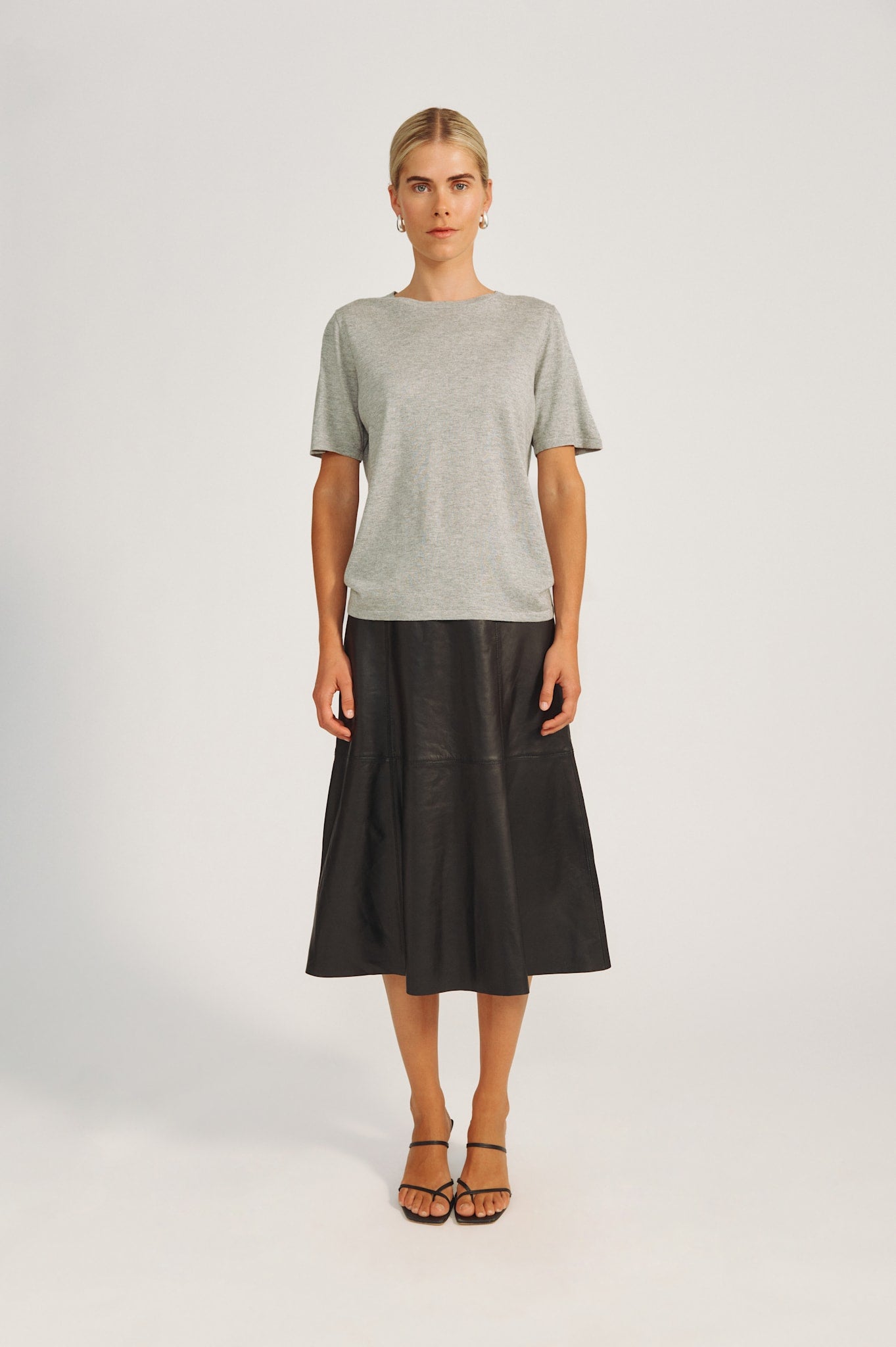 Petra T-Shirt - Grey