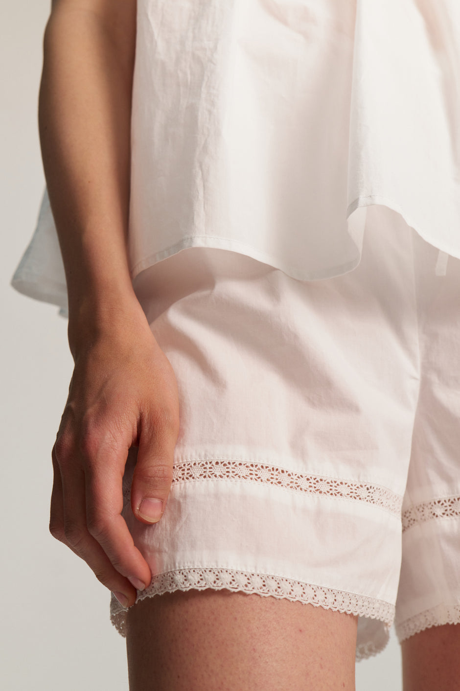 Rey Shorts - White