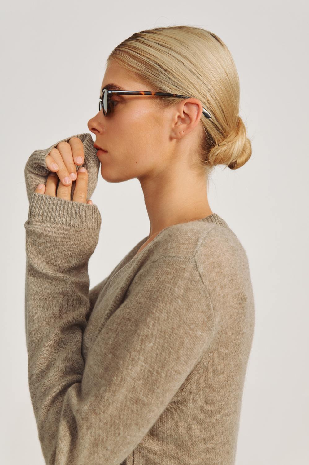 Rubie Blouse - Mink