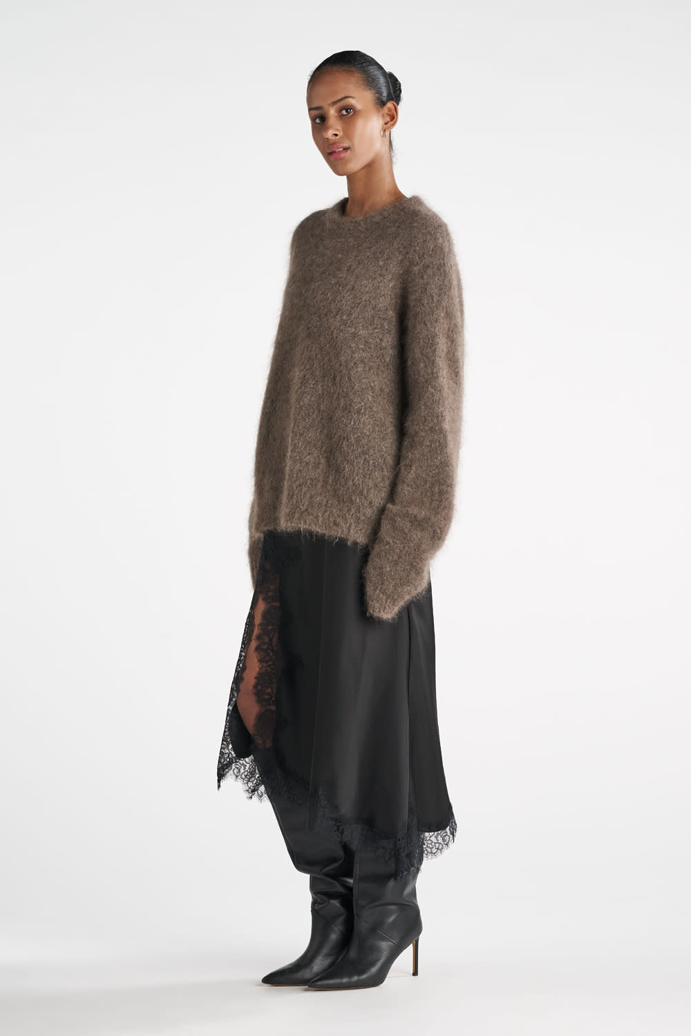 Oda Sweater - Coffee