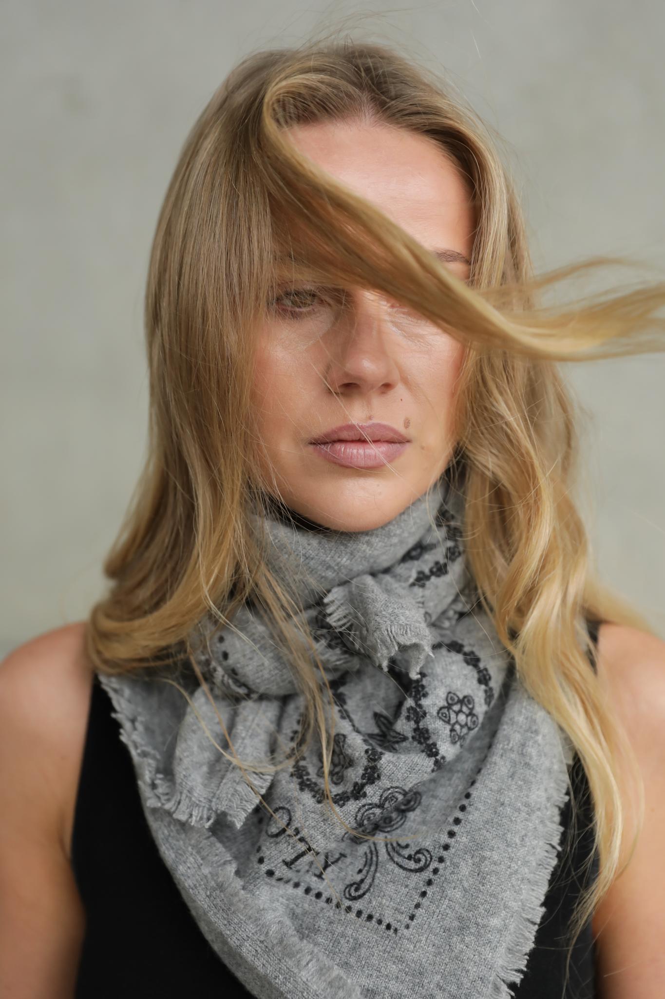 Audrey Scarf - Shadow