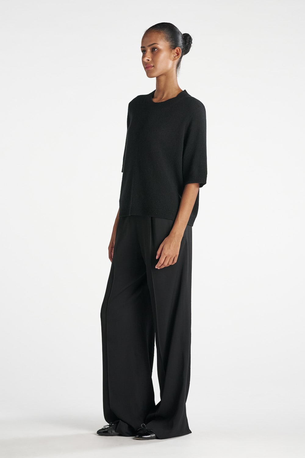 Laura T-Shirt - Black