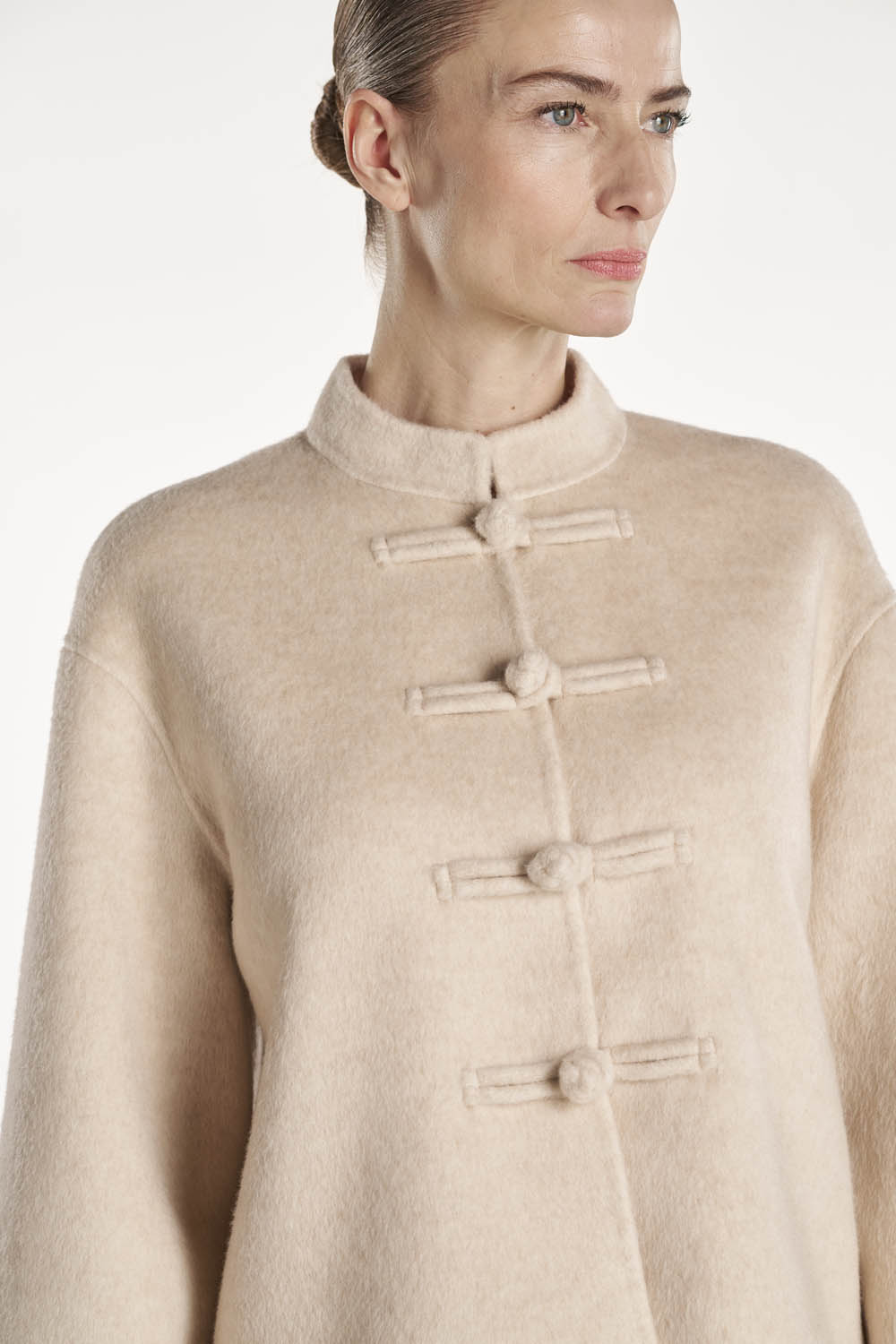 Lily Coat - Porcelain